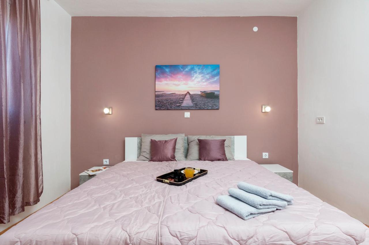 Apartment Kris プーラ エクステリア 写真
